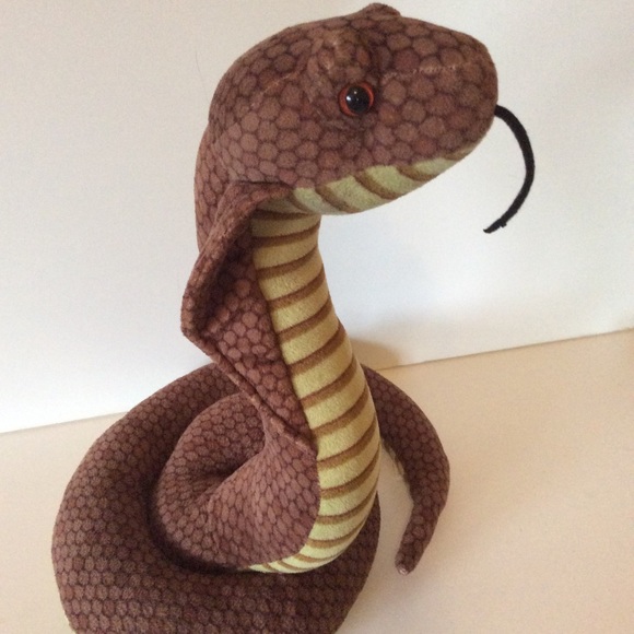 wild kingdom stuffed animals